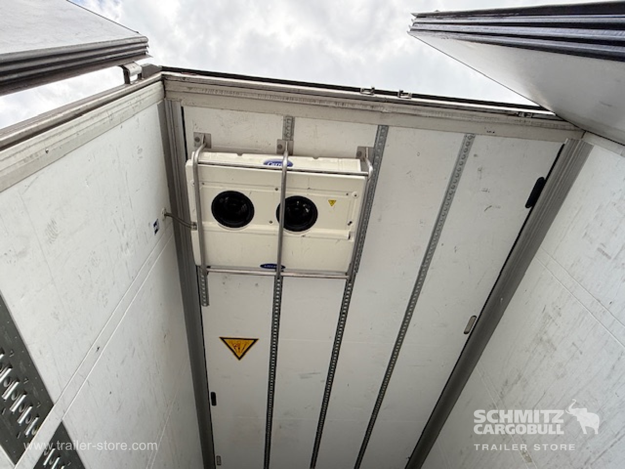 SCHMITZ Oplegger Vries Multitemp - Isotherm oplegger: afbeelding 4 SCHMITZ Oplegger Vries Multitemp - Isotherm oplegger: afbeelding 4