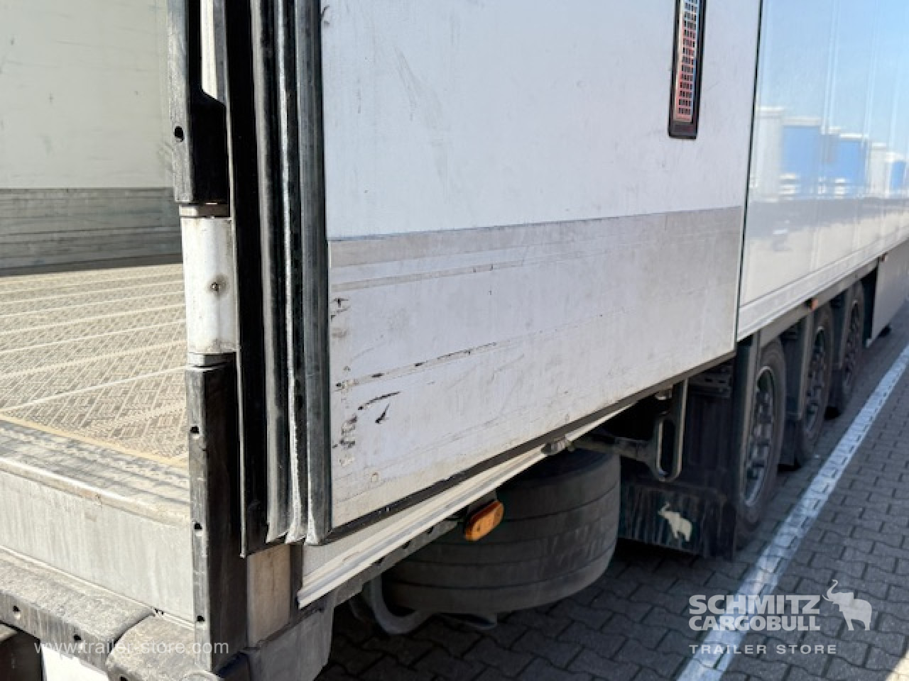 SCHMITZ Oplegger Vries Multitemp - Isotherm oplegger: afbeelding 3 SCHMITZ Oplegger Vries Multitemp - Isotherm oplegger: afbeelding 3