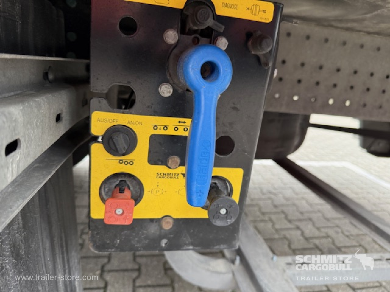 SCHMITZ Oplegger Vries Multitemp - Isotherm oplegger: afbeelding 5 SCHMITZ Oplegger Vries Multitemp - Isotherm oplegger: afbeelding 5
