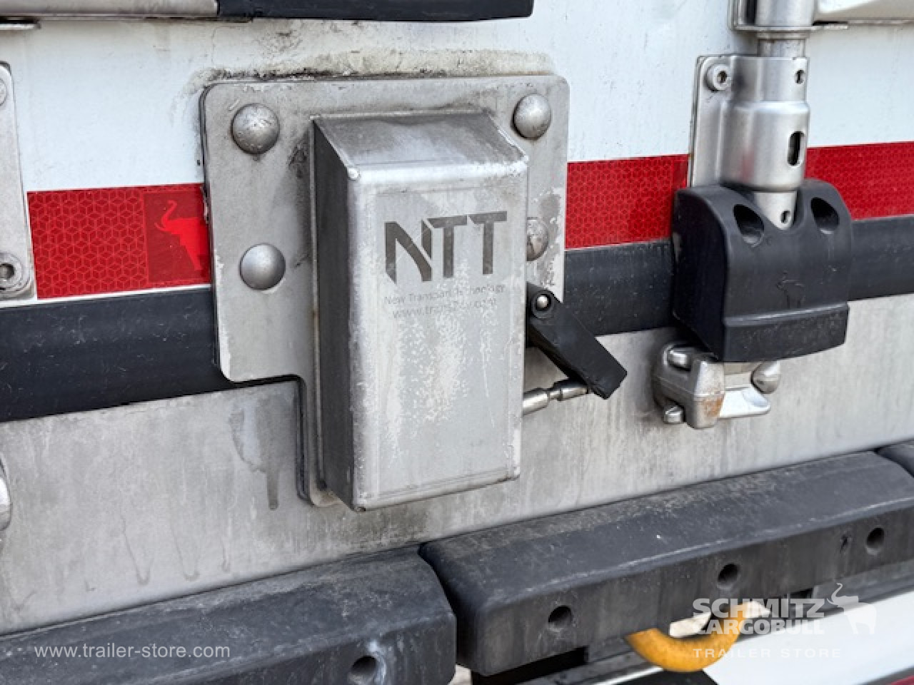 SCHMITZ Oplegger Vries Multitemp - Isotherm oplegger: afbeelding 4 SCHMITZ Oplegger Vries Multitemp - Isotherm oplegger: afbeelding 4