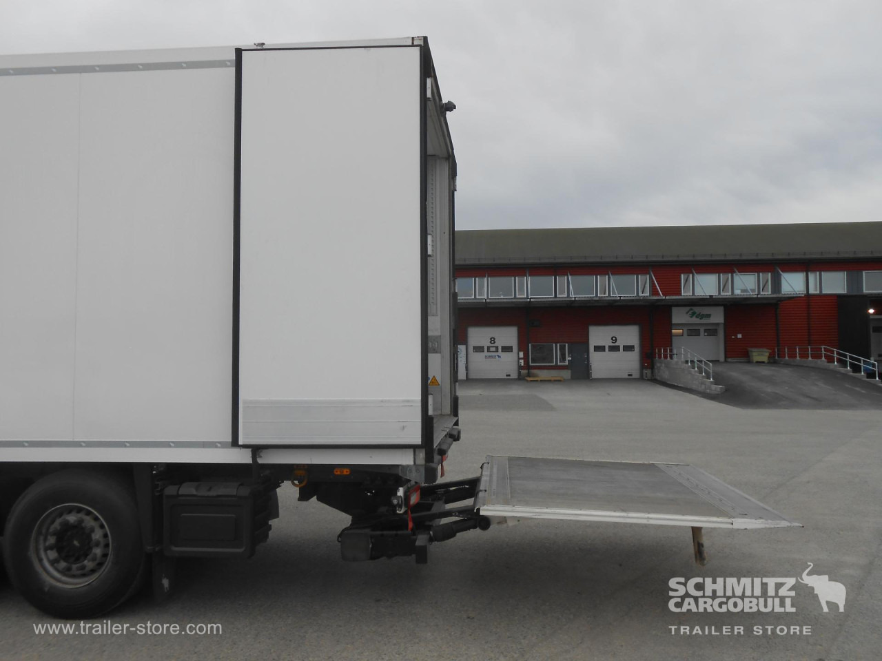SCHMITZ Reefer Multitemp Taillift - Isotherm oplegger: afbeelding 5 SCHMITZ Reefer Multitemp Taillift - Isotherm oplegger: afbeelding 5