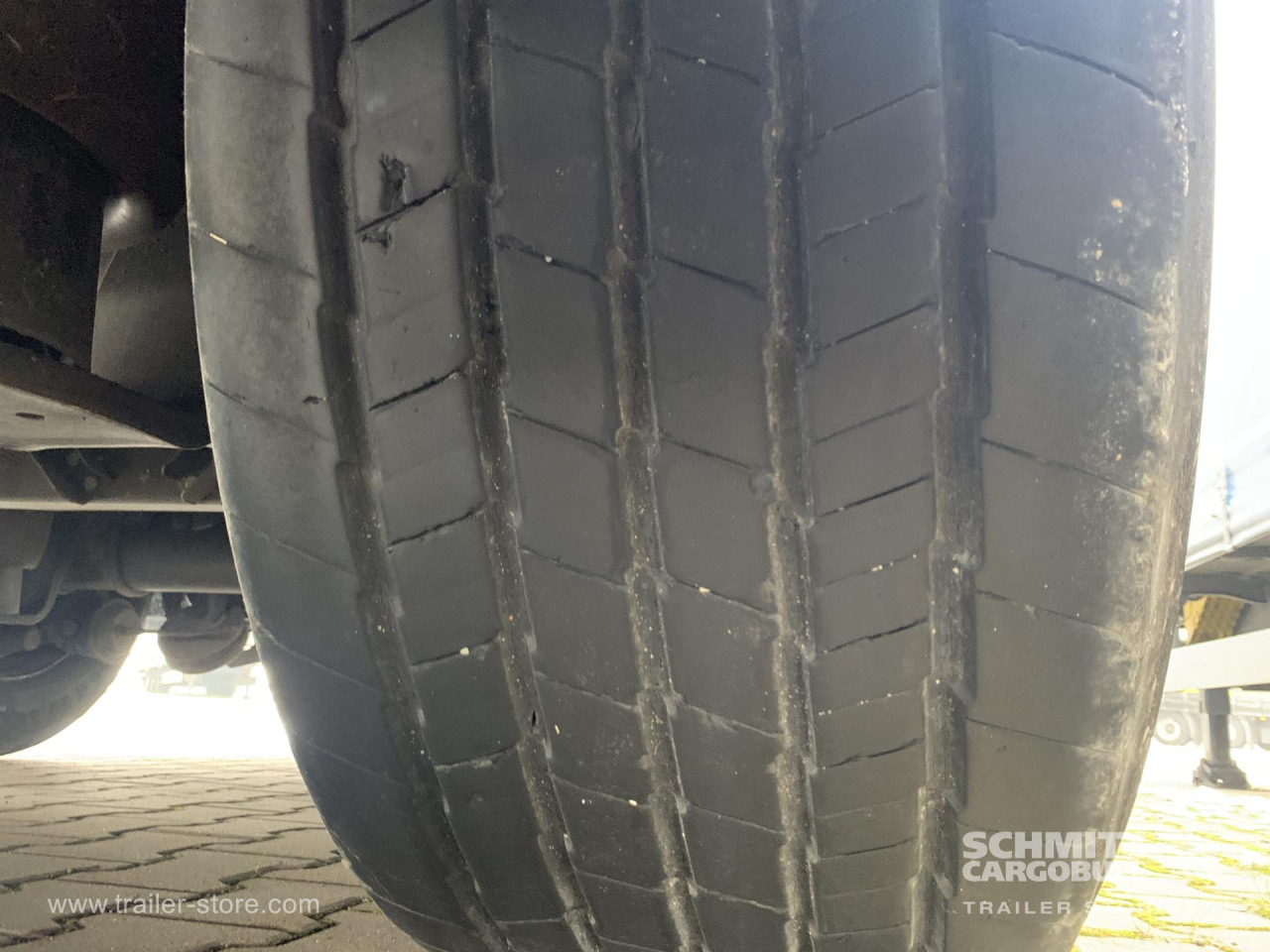 SCHMITZ Curtainsider Mega - Schuifzeiloplegger: afbeelding 4 SCHMITZ Curtainsider Mega - Schuifzeiloplegger: afbeelding 4