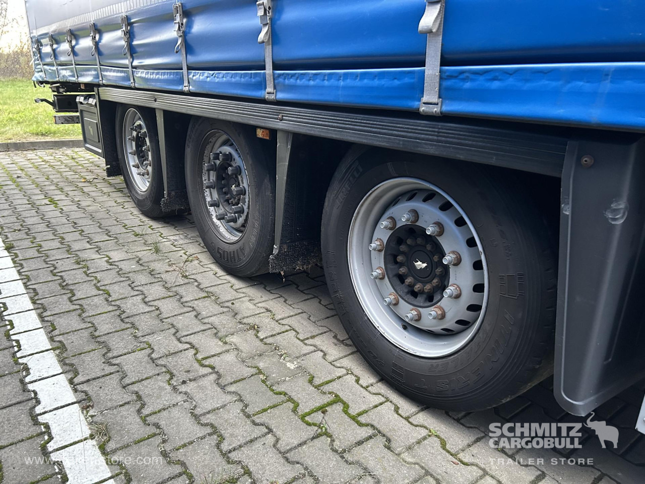 SCHMITZ Curtainsider Mega - Schuifzeiloplegger: afbeelding 4 SCHMITZ Curtainsider Mega - Schuifzeiloplegger: afbeelding 4