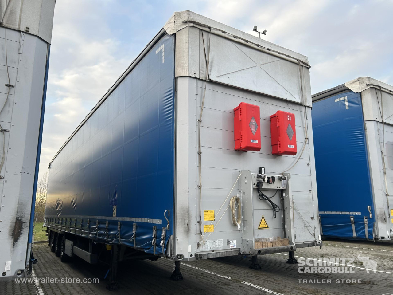 SCHMITZ Curtainsider Mega - Schuifzeiloplegger: afbeelding 1 SCHMITZ Curtainsider Mega - Schuifzeiloplegger: afbeelding 1