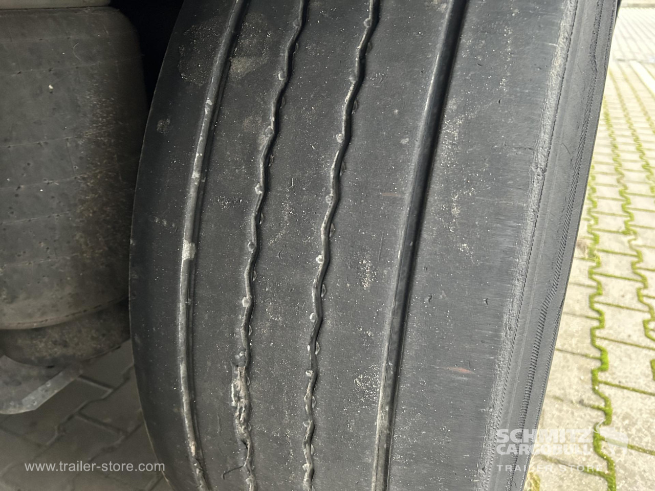 SCHMITZ Reefer Standard Double deck - Isotherm oplegger: afbeelding 4 SCHMITZ Reefer Standard Double deck - Isotherm oplegger: afbeelding 4