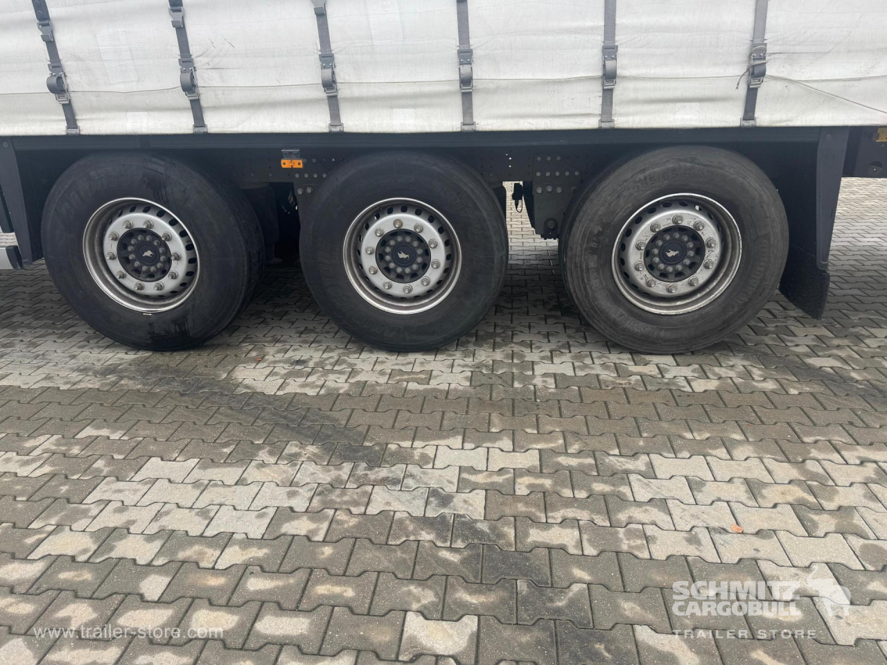 SCHMITZ Curtainsider Standard - Schuifzeiloplegger: afbeelding 2 SCHMITZ Curtainsider Standard - Schuifzeiloplegger: afbeelding 2