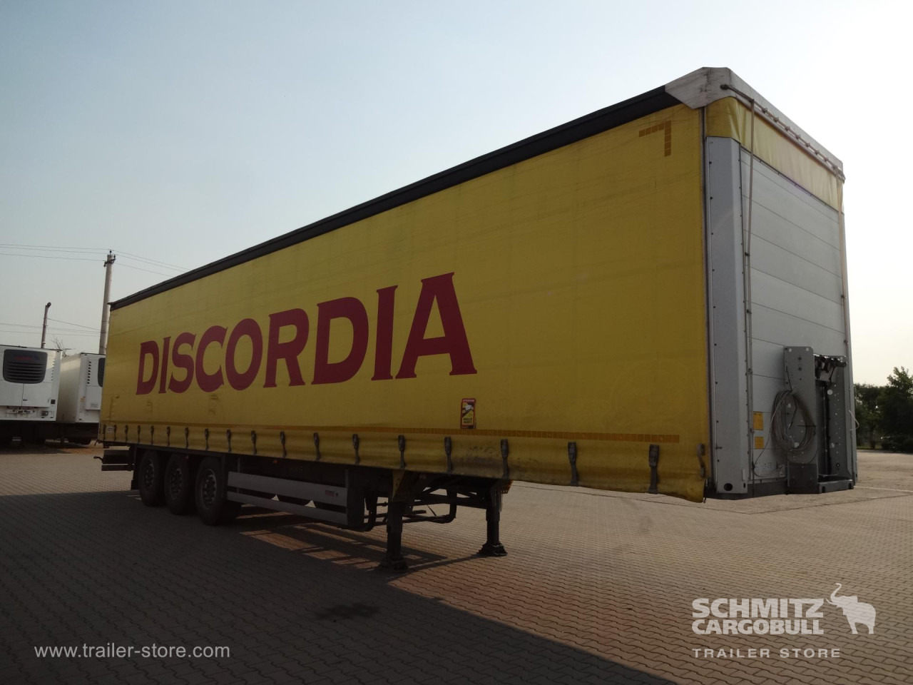SCHMITZ Curtainsider Standard - Schuifzeiloplegger: afbeelding 4 SCHMITZ Curtainsider Standard - Schuifzeiloplegger: afbeelding 4