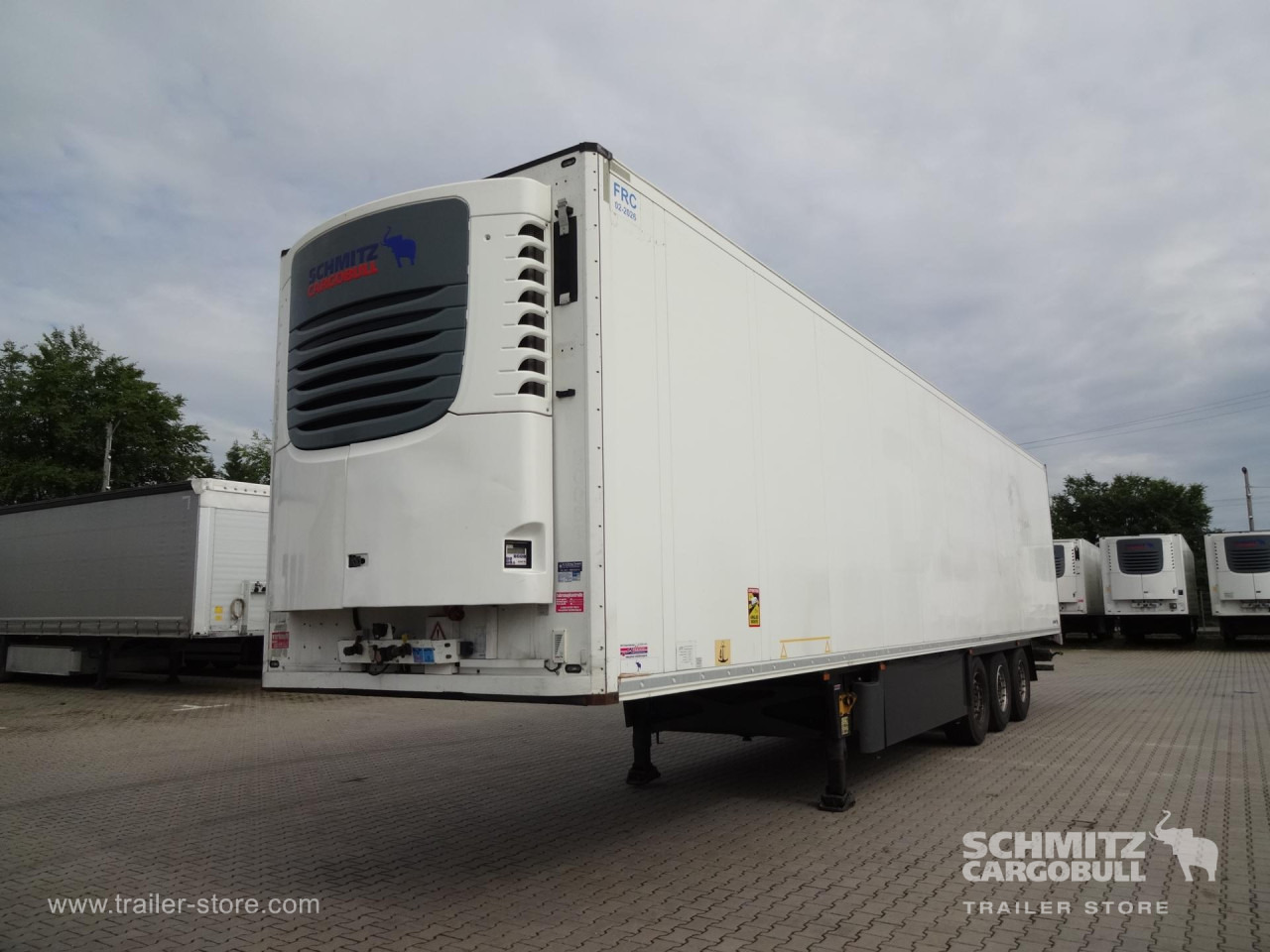 SCHMITZ Reefer Standard - Isotherm oplegger: afbeelding 1 SCHMITZ Reefer Standard - Isotherm oplegger: afbeelding 1