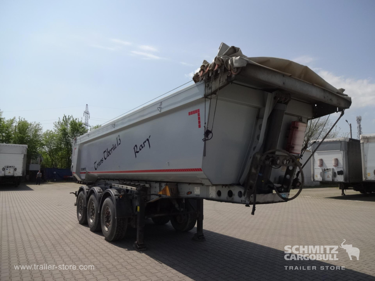 SCHMITZ Tipper Steel half pipe body 252m³ - Kipper oplegger: afbeelding 4 SCHMITZ Tipper Steel half pipe body 252m³ - Kipper oplegger: afbeelding 4