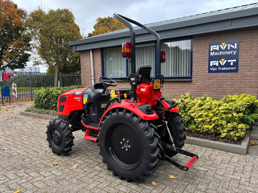 Kioti CK 3310 HST - Mini tractor: afbeelding 3 Kioti CK 3310 HST - Mini tractor: afbeelding 3