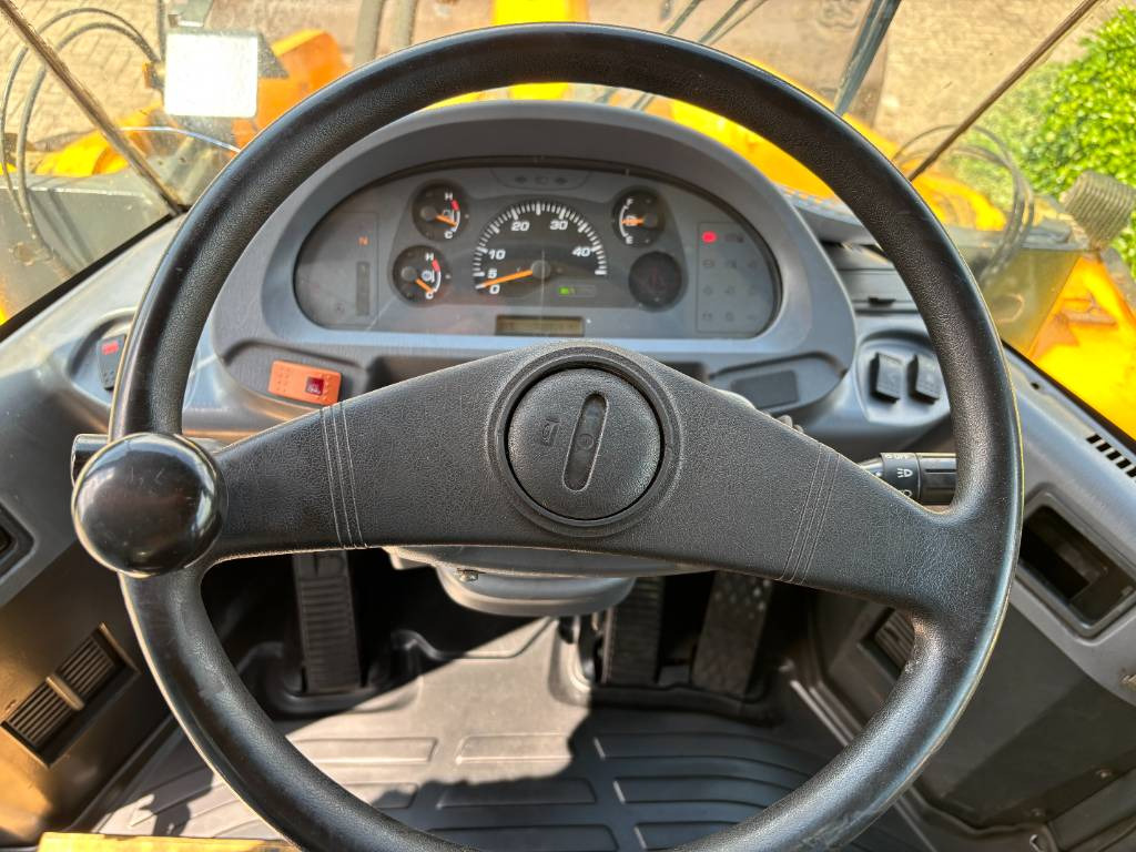 Wiellader Komatsu WA 320-5: afbeelding 11