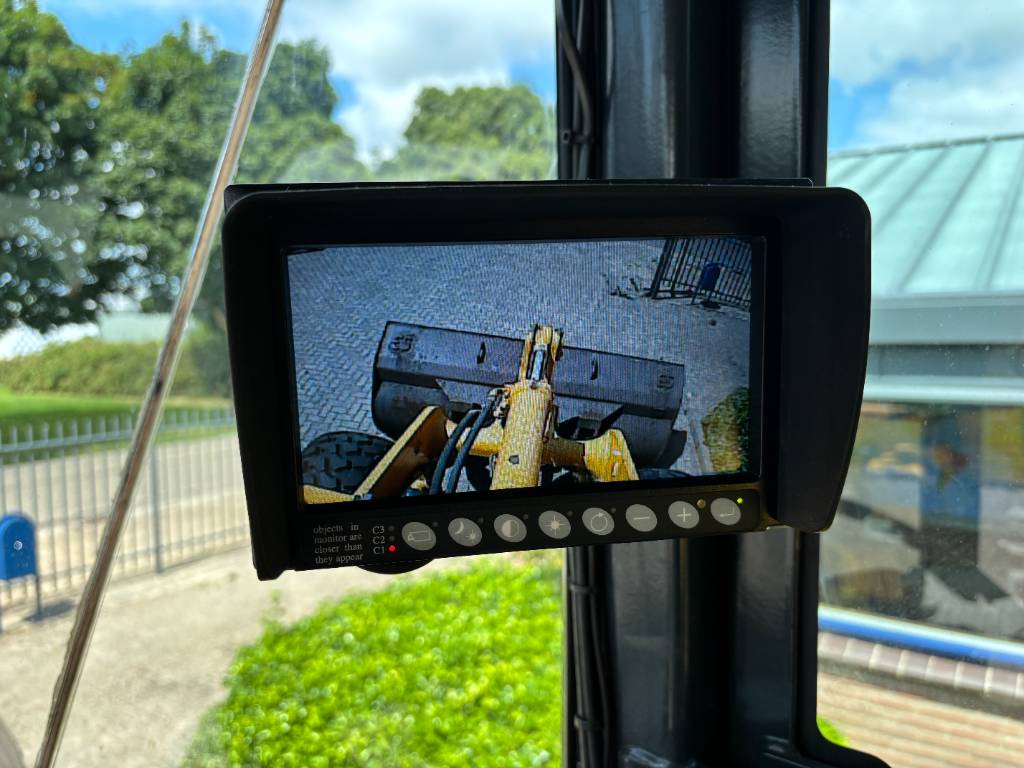 Wiellader Komatsu WA 320-5: afbeelding 10