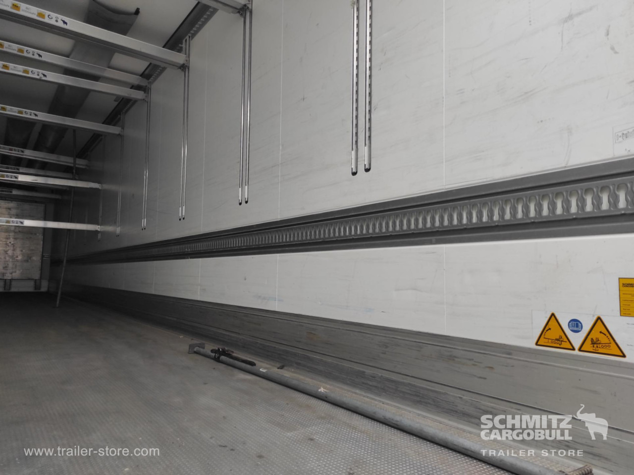 SCHMITZ Напівпричіп Стандартний - Isotherm oplegger: afbeelding 3 SCHMITZ Напівпричіп Стандартний - Isotherm oplegger: afbeelding 3