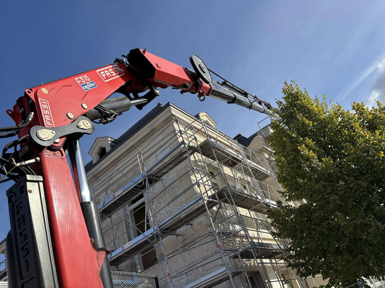 Vrachtwagen met open laadbak, Kraanwagen DAF CF 480 8x4 E6 / Fassi F315A.2.26 crane / flatbedCF 480 8x4 E6 / Fassi F315A.2.26 crane / flatbed: afbeelding 11 Vrachtwagen met open laadbak, Kraanwagen DAF CF 480 8x4 E6 / Fassi F315A.2.26 crane / flatbedCF 480 8x4 E6 / Fassi F315A.2.26 crane / flatbed: afbeelding 11