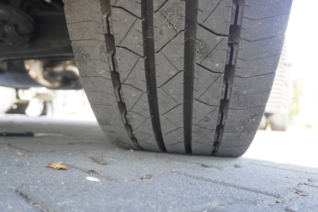 Koelwagen vrachtwagen DAF NEW DAF XF 450 6x2 / 2025 / NEW Lamberet 18 EPAL Refrigerator / Carrier Supra 850 MT / Multitemperature / No mileage: afbeelding 17