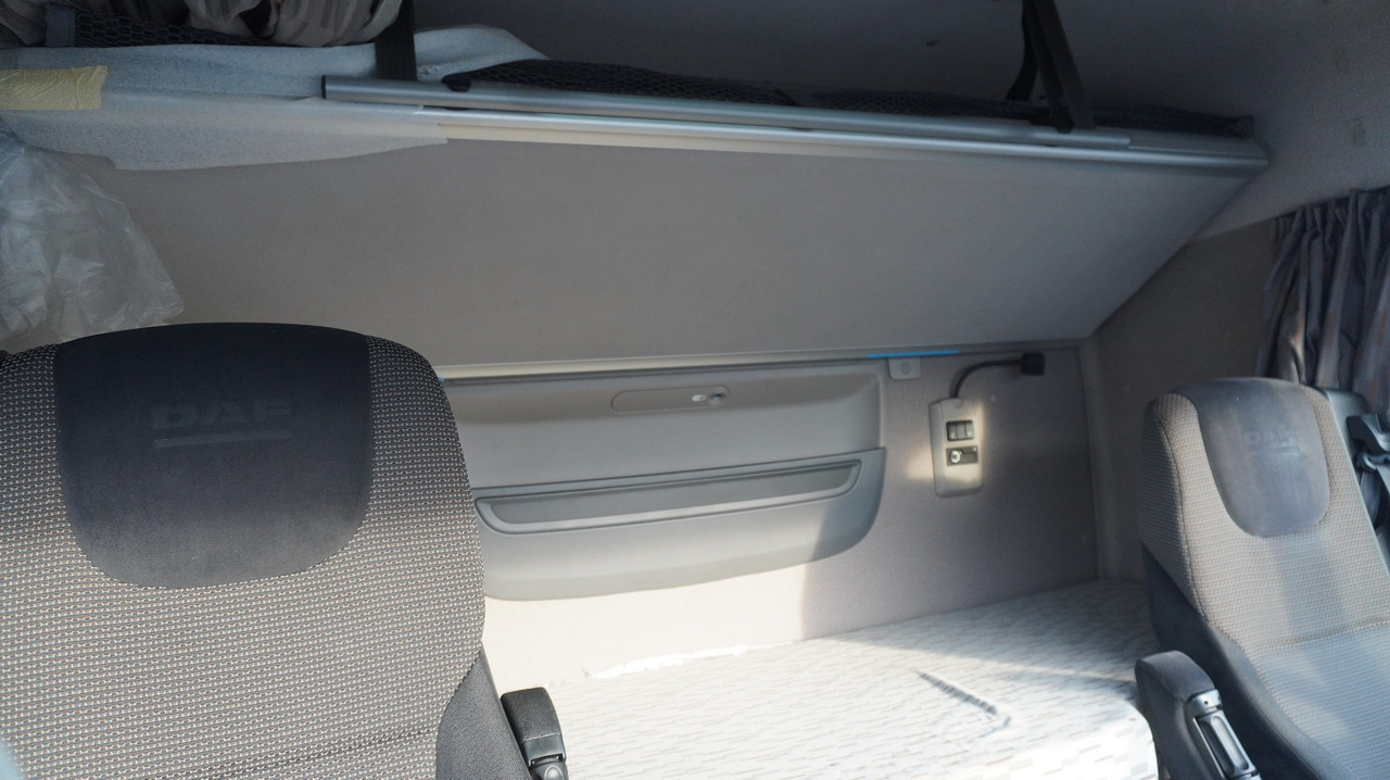 Leasing DAF XF 410 EURO 6 /410 HP / 20 EPAL / Dhollandia lift 1500 kg DAF XF 410 EURO 6 /410 HP / 20 EPAL / Dhollandia lift 1500 kg: afbeelding 23