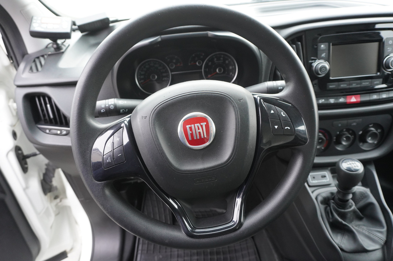 Leasing FIAT Doblo / Lamberet refrigerator / Carrier Xarios 200 / FRCX 07/2027 FIAT Doblo / Lamberet refrigerator / Carrier Xarios 200 / FRCX 07/2027: afbeelding 13 Leasing FIAT Doblo / Lamberet refrigerator / Carrier Xarios 200 / FRCX 07/2027 FIAT Doblo / Lamberet refrigerator / Carrier Xarios 200 / FRCX 07/2027: afbeelding 13