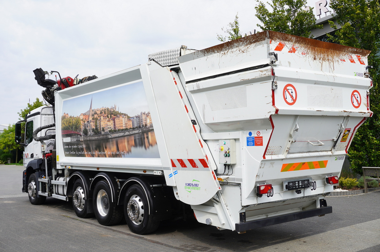 Farid Industrie RCV T1SM-23 garbage truck body - Wissellaadbak voor vuilniswagen voor Chassis vrachtwagen: afbeelding 3 Farid Industrie RCV T1SM-23 garbage truck body - Wissellaadbak voor vuilniswagen voor Chassis vrachtwagen: afbeelding 3