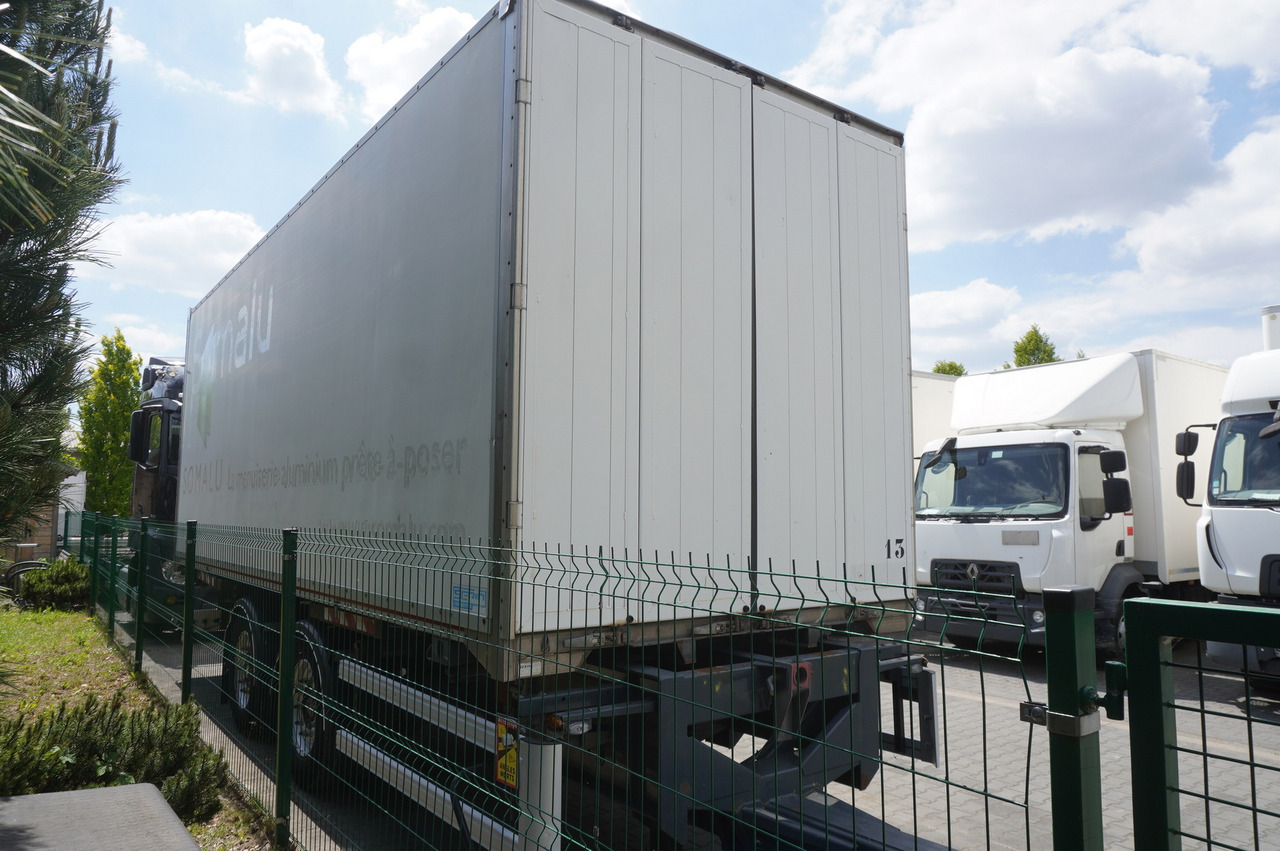 Fruehauf passthrough box trailer 18 EPAL / 2021 / SAF axles - Gesloten aanhangwagen: afbeelding 4 Fruehauf passthrough box trailer 18 EPAL / 2021 / SAF axles - Gesloten aanhangwagen: afbeelding 4