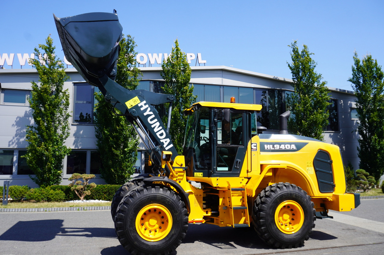 HYUNDAI HL940A articulated loader / year 2021 / weight 13.5t year of production 2021 - Wiellader: afbeelding 1 HYUNDAI HL940A articulated loader / year 2021 / weight 13.5t year of production 2021 - Wiellader: afbeelding 1