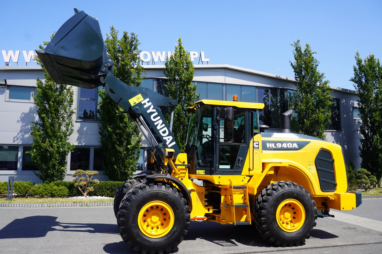 HYUNDAI HL940A articulated loader / year 2021 / weight 13.5t year of production 2021 - Wiellader: afbeelding 2 HYUNDAI HL940A articulated loader / year 2021 / weight 13.5t year of production 2021 - Wiellader: afbeelding 2