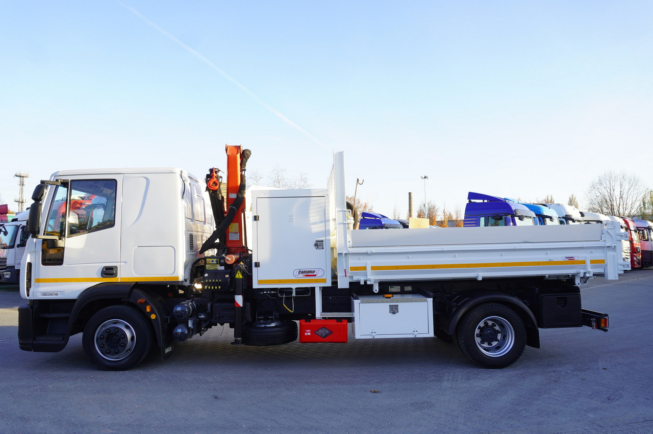 IVECO Eurocargo 120E18 Crane Palfinger / 3-way tipper / sleeper cab - Kraanwagen: afbeelding 5 IVECO Eurocargo 120E18 Crane Palfinger / 3-way tipper / sleeper cab - Kraanwagen: afbeelding 5