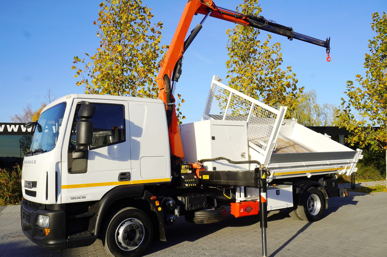 IVECO Eurocargo 120E18 Crane Palfinger / 3-way tipper / sleeper cab - Kipper vrachtwagen, Kraanwagen: afbeelding 3 IVECO Eurocargo 120E18 Crane Palfinger / 3-way tipper / sleeper cab - Kipper vrachtwagen, Kraanwagen: afbeelding 3