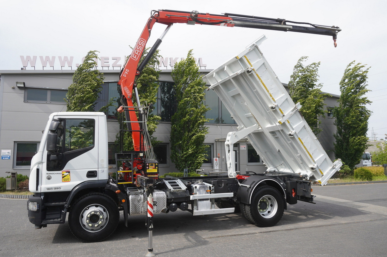 IVECO Eurocargo 160-250 / Fassi F95 crane / 120 tho. km / 3-sided tipper - Kraanwagen: afbeelding 4 IVECO Eurocargo 160-250 / Fassi F95 crane / 120 tho. km / 3-sided tipper - Kraanwagen: afbeelding 4