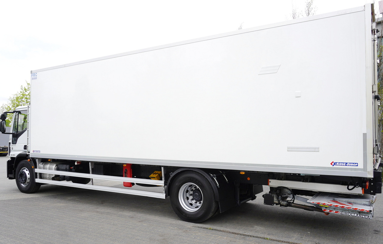 IVECO Eurocargo 190-280L E6 4x2 / Refrigerator / Dhollandia DHSM.20 tail lift / 21 pallet - Koelwagen vrachtwagen: afbeelding 3 IVECO Eurocargo 190-280L E6 4x2 / Refrigerator / Dhollandia DHSM.20 tail lift / 21 pallet - Koelwagen vrachtwagen: afbeelding 3