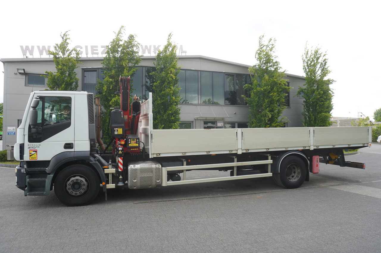 IVECO STRALIS 19.310 E6 / Flatbed 19 EPAL / FASSI F135 / 225 MTH! / 5.7 T - Kraanwagen, Kraanwagen: afbeelding 5 IVECO STRALIS 19.310 E6 / Flatbed 19 EPAL / FASSI F135 / 225 MTH! / 5.7 T - Kraanwagen, Kraanwagen: afbeelding 5