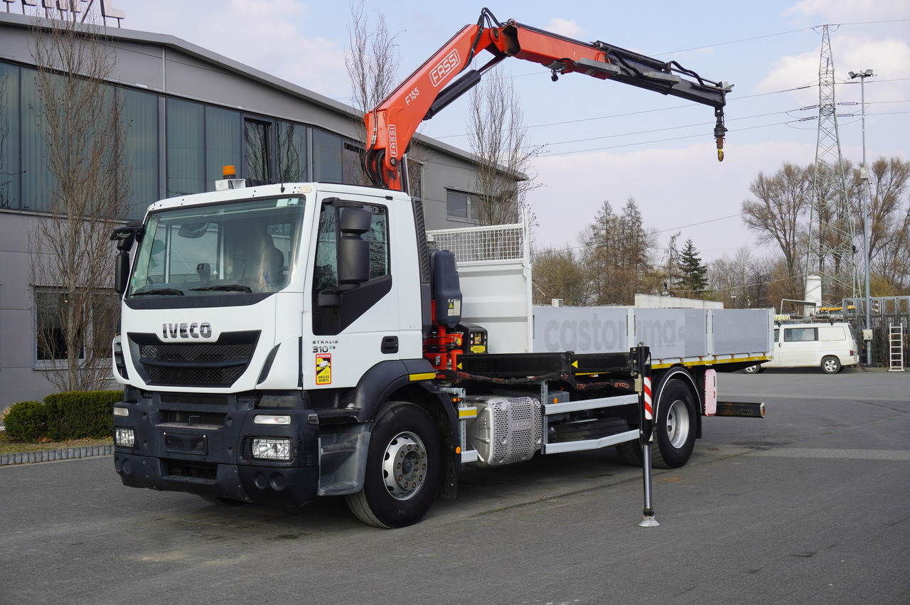 IVECO STRALIS 310 E6 / HDS FASSI 155 6.2 T / 250 thousand km - Vrachtwagen met open laadbak, Kraanwagen: afbeelding 1 IVECO STRALIS 310 E6 / HDS FASSI 155 6.2 T / 250 thousand km - Vrachtwagen met open laadbak, Kraanwagen: afbeelding 1