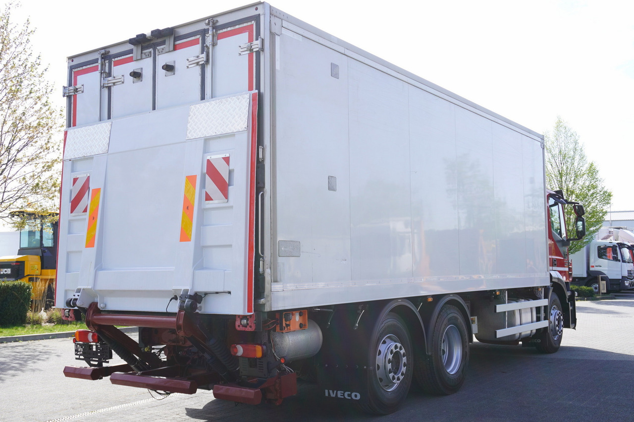 Iveco Stralis 310 6×2 E6 Refrigerator/ ATP/FRC / 18 pallets / Tail lift - Koelwagen vrachtwagen: afbeelding 4 Iveco Stralis 310 6×2 E6 Refrigerator/ ATP/FRC / 18 pallets / Tail lift - Koelwagen vrachtwagen: afbeelding 4