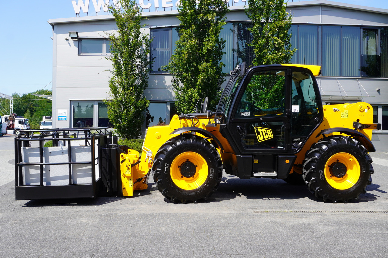 JCB 535-95 / 3.5 T / range 9.5 m / joystick - Verreiker: afbeelding 2 JCB 535-95 / 3.5 T / range 9.5 m / joystick - Verreiker: afbeelding 2