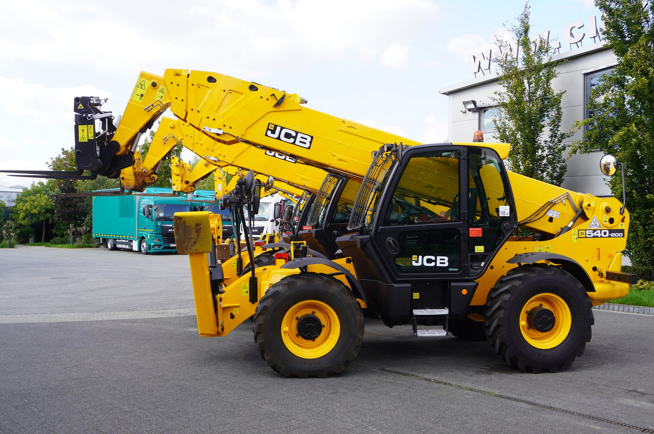 JCB 540-140 telescopic loader / 14 m range / 1800 MTH / Several units - Verreiker: afbeelding 4 JCB 540-140 telescopic loader / 14 m range / 1800 MTH / Several units - Verreiker: afbeelding 4
