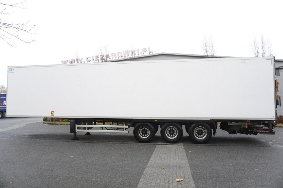 LAMBERET refrigerated semi-trailer / Carrier Vector 1550 unit - Koelwagen oplegger: afbeelding 3 LAMBERET refrigerated semi-trailer / Carrier Vector 1550 unit - Koelwagen oplegger: afbeelding 3