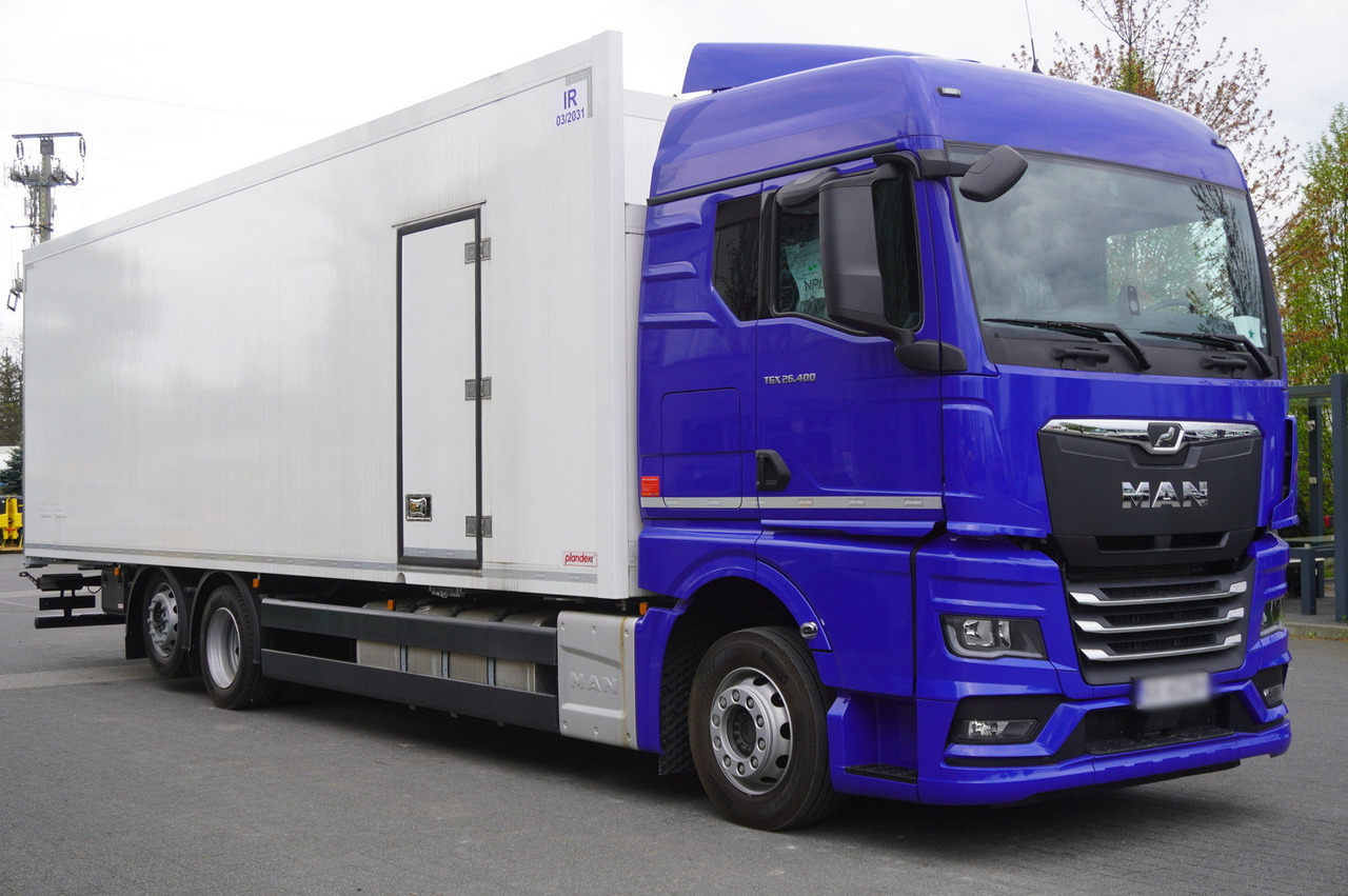 MAN New MAN TGX 26.400 / New Isotherm Plandex 23 Pallets / Warranty - Bakwagen: afbeelding 1 MAN New MAN TGX 26.400 / New Isotherm Plandex 23 Pallets / Warranty - Bakwagen: afbeelding 1