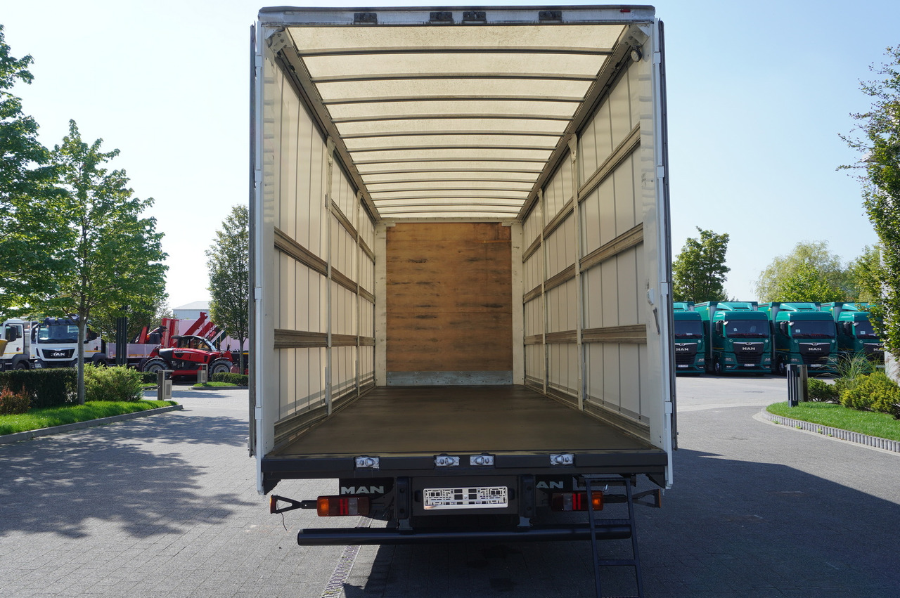 MAN TGL 12.190 / Curtainsider 19 EPAL / Sleeper cab - Schuifzeilen vrachtwagen: afbeelding 5 MAN TGL 12.190 / Curtainsider 19 EPAL / Sleeper cab - Schuifzeilen vrachtwagen: afbeelding 5