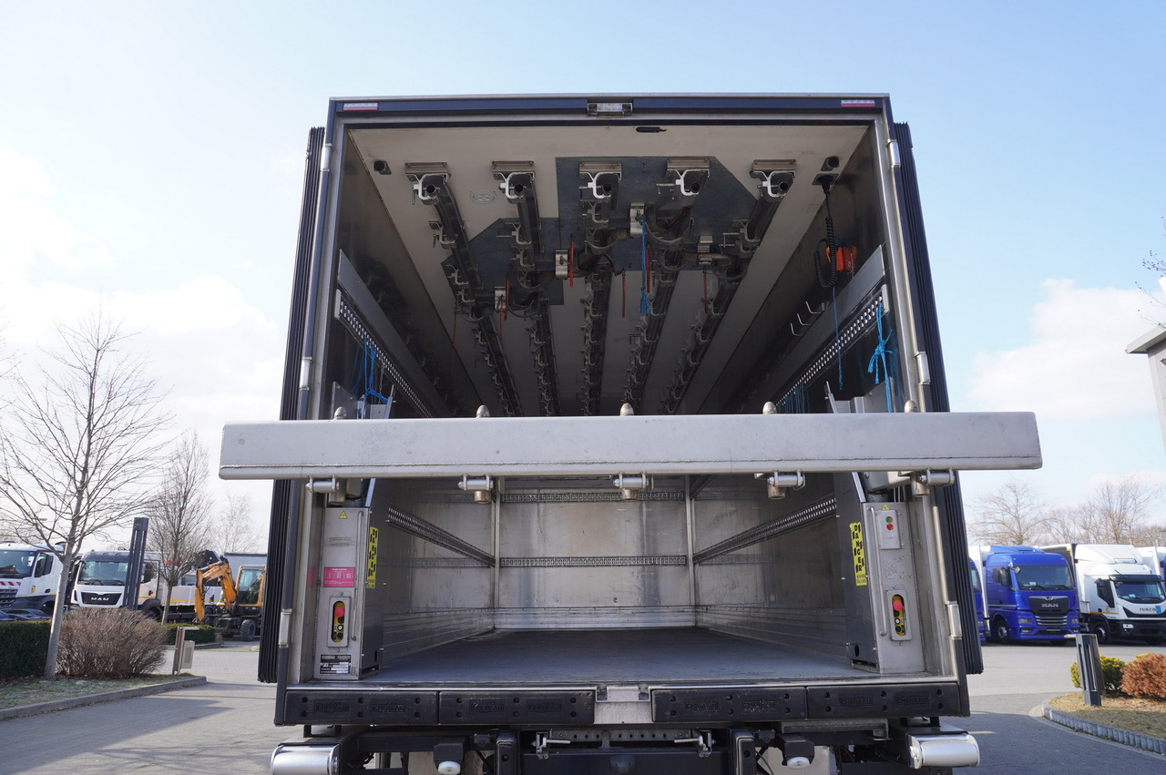 MAN TGM 18.320 / CHEREAU meat hook refrigerator / Carcass elevator - Koelwagen vrachtwagen: afbeelding 3 MAN TGM 18.320 / CHEREAU meat hook refrigerator / Carcass elevator - Koelwagen vrachtwagen: afbeelding 3