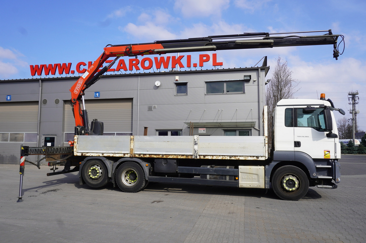 MAN TGS 26.360 Flatbed / Fassi F175 7.7 T / steered 3rd axle - Vrachtwagen met open laadbak, Kraanwagen: afbeelding 4 MAN TGS 26.360 Flatbed / Fassi F175 7.7 T / steered 3rd axle - Vrachtwagen met open laadbak, Kraanwagen: afbeelding 4