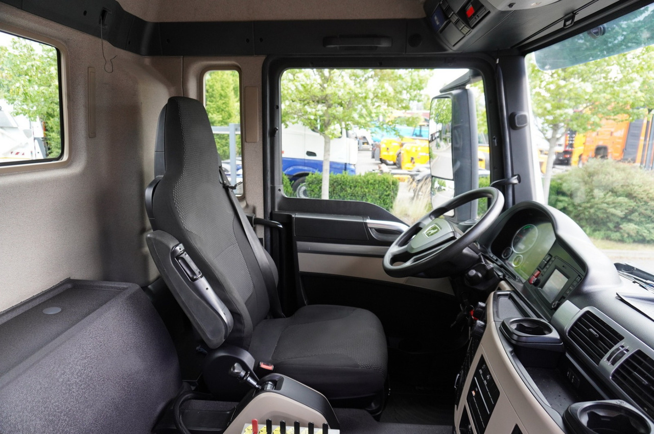 Haakarmsysteem vrachtwagen voor het vervoer van containers MAN TGS 26.430 E6 6x2 / HIAB Multilift hooklift: afbeelding 29
