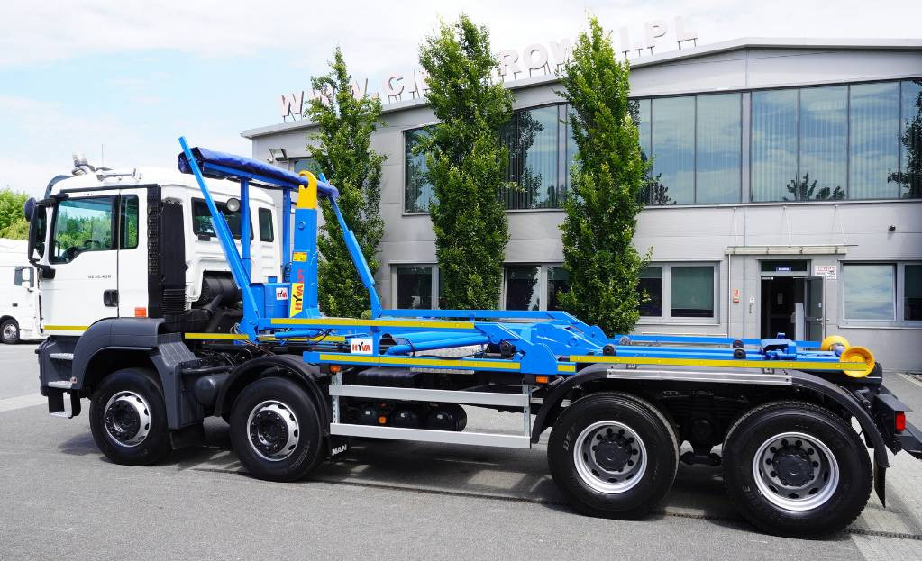 MAN TGS 35.400 8×4 HYVA LIFT 32.56 SE hooklift - Haakarmsysteem vrachtwagen: afbeelding 5 MAN TGS 35.400 8×4 HYVA LIFT 32.56 SE hooklift - Haakarmsysteem vrachtwagen: afbeelding 5