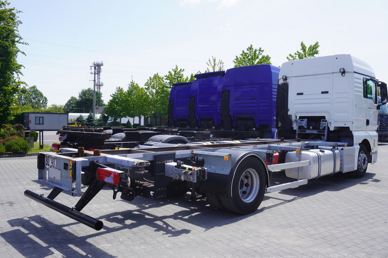 MAN TGX 18.430 / BDF / sleeping cab / 2021 / 4 units - Containertransporter/ Wissellaadbak vrachtwagen: afbeelding 4 MAN TGX 18.430 / BDF / sleeping cab / 2021 / 4 units - Containertransporter/ Wissellaadbak vrachtwagen: afbeelding 4