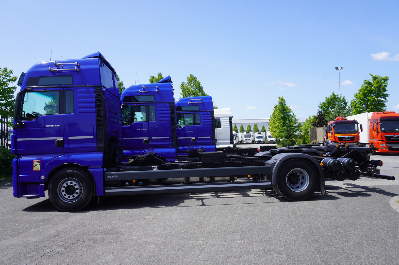 Containertransporter/ Wissellaadbak vrachtwagen MAN TGX 18.430 / BDF / sleeping cab / 2021 / 4 units: afbeelding 6