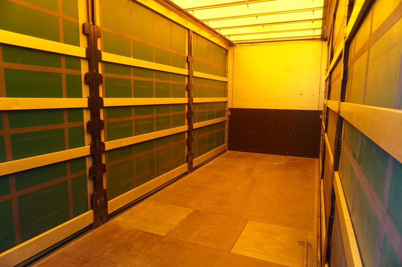 MAN TGX 18.470 / 2022 / Curtainsider 19 EPAL / Retarder / 15 units - Schuifzeilen vrachtwagen: afbeelding 5 MAN TGX 18.470 / 2022 / Curtainsider 19 EPAL / Retarder / 15 units - Schuifzeilen vrachtwagen: afbeelding 5