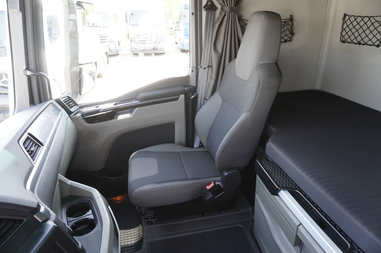 Koelwagen vrachtwagen MAN TGX 26.470 / 2022 / Krone Refrigerator 40 EPAL Multitemp Dopplestock / Carrier Supra 950 MT: afbeelding 22