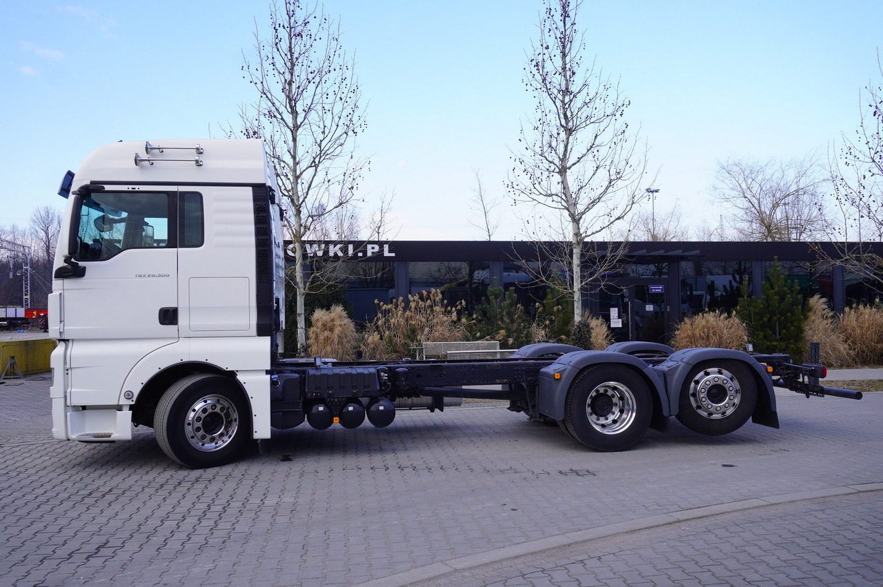 MAN TGX 26,500 / 500 HP / steering 3rd axle / 20 t cap. / Chassis 6.5 m - Chassis vrachtwagen: afbeelding 4 MAN TGX 26,500 / 500 HP / steering 3rd axle / 20 t cap. / Chassis 6.5 m - Chassis vrachtwagen: afbeelding 4