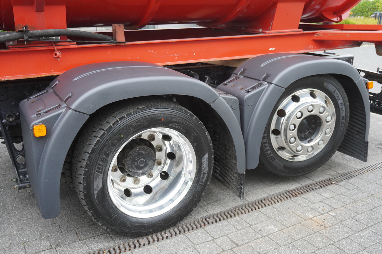 Tankwagen MAN TGX 26.500 / NEW Stal Septic barrel 13000 l / steering 3rd axle: afbeelding 9