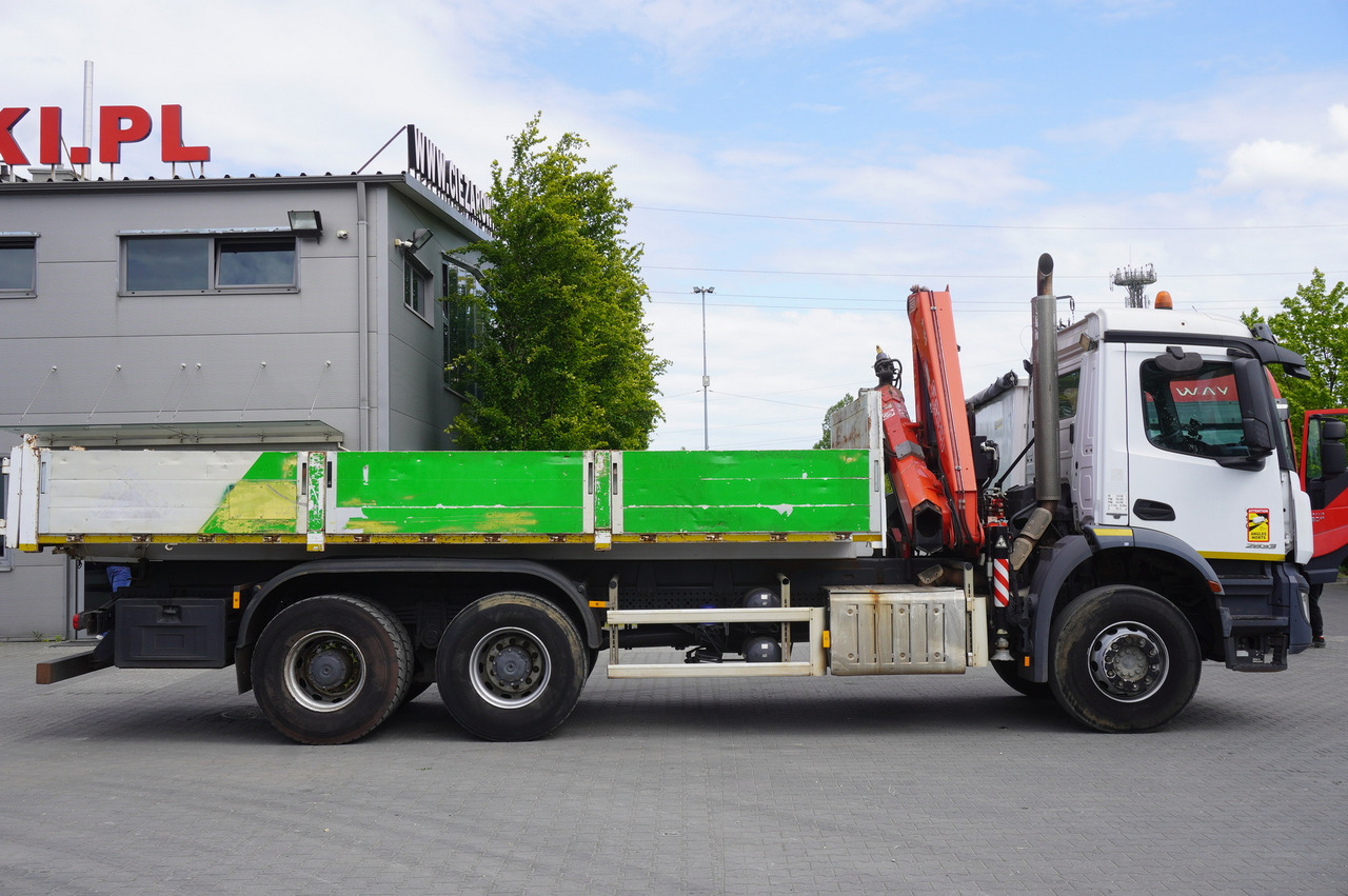 MERCEDES-BENZ AROCS 2633 6x4 / 5.5 T crane FASSI F135 / Tipper 15 EPAL - Kipper vrachtwagen, Kraanwagen: afbeelding 5 MERCEDES-BENZ AROCS 2633 6x4 / 5.5 T crane FASSI F135 / Tipper 15 EPAL - Kipper vrachtwagen, Kraanwagen: afbeelding 5