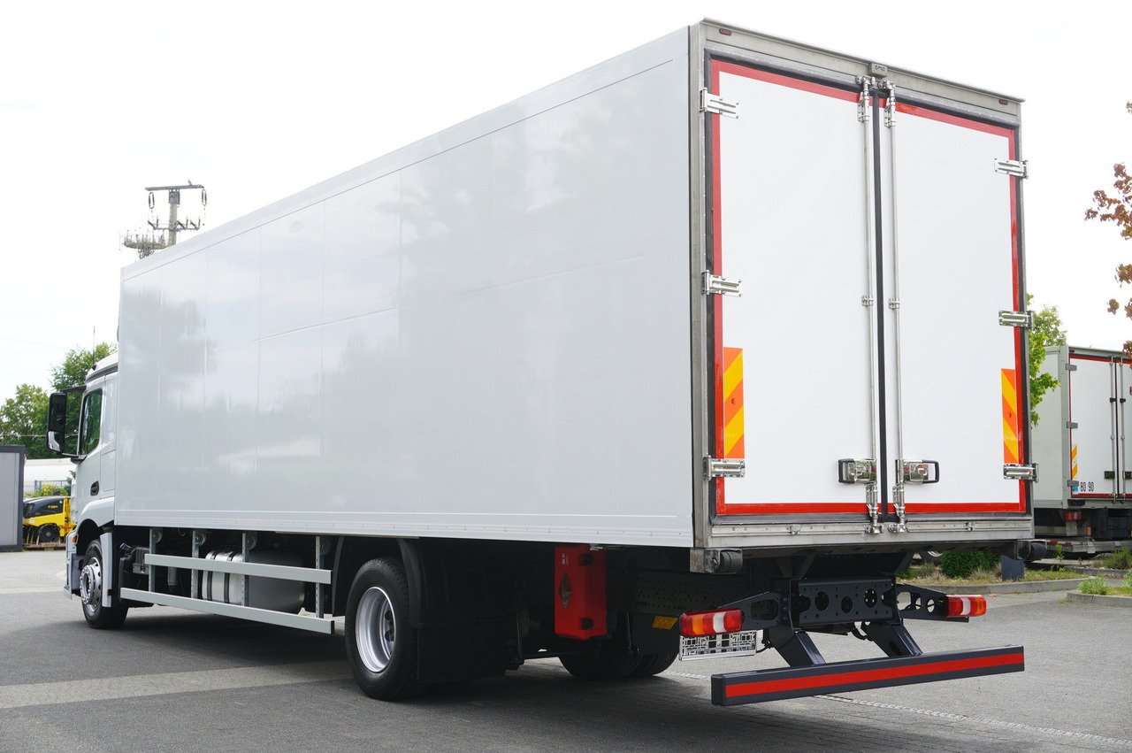 MERCEDES-BENZ Actros 1824 / Refrigerator 22 EPAL / Carrier Supra 850 / Sleeping cabin - Koelwagen vrachtwagen: afbeelding 3 MERCEDES-BENZ Actros 1824 / Refrigerator 22 EPAL / Carrier Supra 850 / Sleeping cabin - Koelwagen vrachtwagen: afbeelding 3