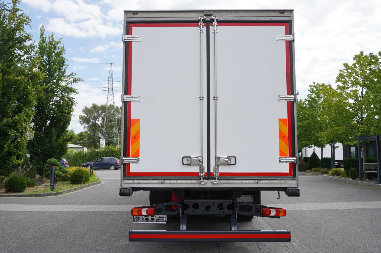 MERCEDES-BENZ Actros 1824 / Refrigerator 22 EPAL / Carrier Supra 850 / Sleeping cabin - Koelwagen vrachtwagen: afbeelding 4 MERCEDES-BENZ Actros 1824 / Refrigerator 22 EPAL / Carrier Supra 850 / Sleeping cabin - Koelwagen vrachtwagen: afbeelding 4